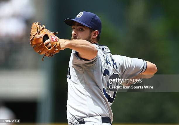 Pitcher Rausch 155 Russell Roach Stock Photos, High-Res Pictures, and Images - Getty ...