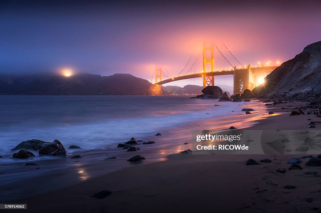 Golden Gate Bridge San Francisco Usa High-Res Stock Photo - Getty Images