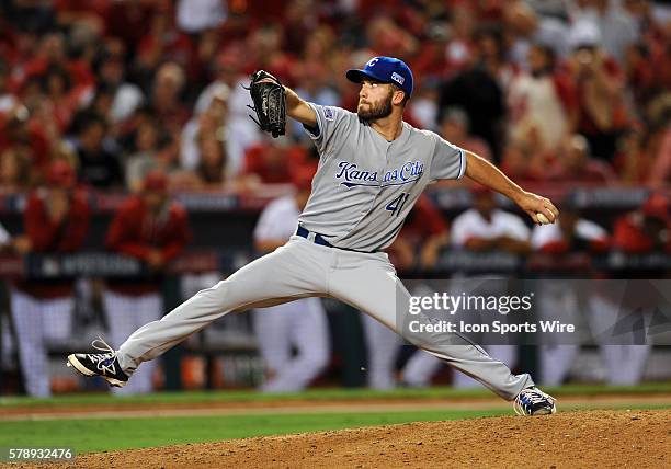 Kansas City Royals pitcher Danny Duffy in action during ALDS game one against the Los Angeles Angels of Anaheim played at Angel Stadium of Anaheim.