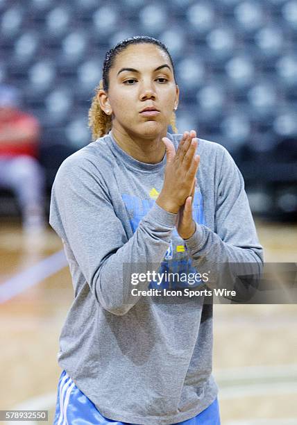 Chicago's Courtney Clements in pregame warmups in Atlanta Dream 81-79 victory over the Chicago Sky at McCamish Pavilion in Atlanta, GA.