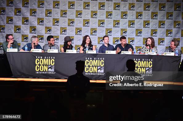 Comic-Con International 2016 - "Bones" Panel Comic-Con International 2016 - "Bones" Panel