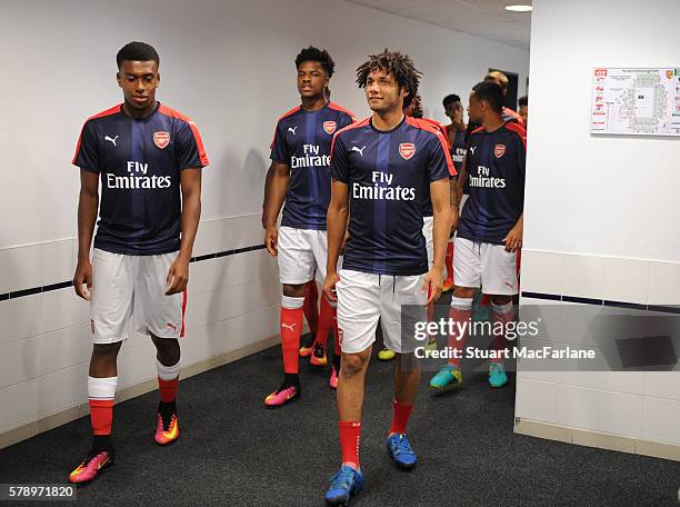 Alex Iwobi and Mohamed Elneny of Arsenal before a pre season friendly between RC Lens and Arsenal at Stade Bollaert-Delelis on July 22, 2016 in Lens.