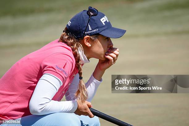 Azahara Munoz studies her putt on during the first round of the North Texas LPGA Shootout played at the Las Colinas Country Club in Irving, TX.