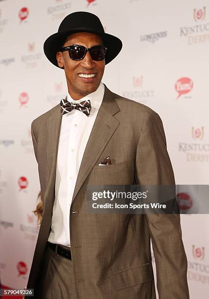 Hall of famer Scottie Pippen arrives on the red carpet before the 140th running of the Kentucky Derby at Churchill Downs in Louisville, Ky.