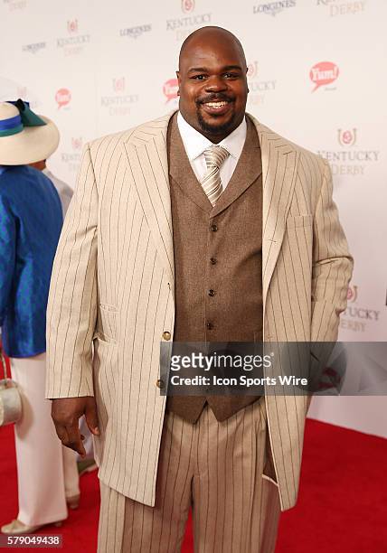 Vince Wilfork of the New England Patriots arrives on the red carpet before the 140th running of the Kentucky Derby at Churchill Downs in Louisville,...