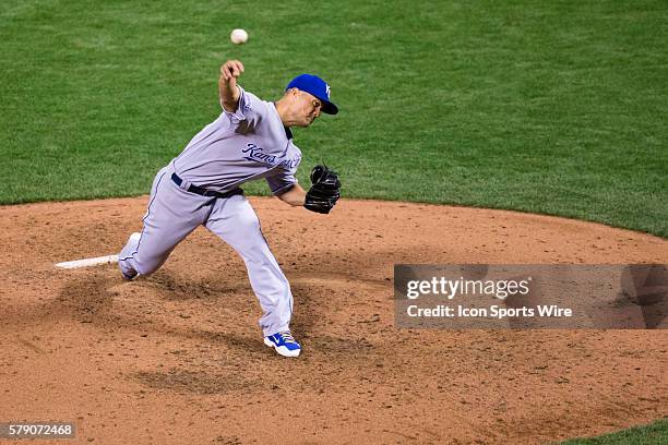 Kansas City Royals starting pitcher Jeremy Guthrie pitching in the 7th inning, during game three of the World Series between the San Francisco Giants...