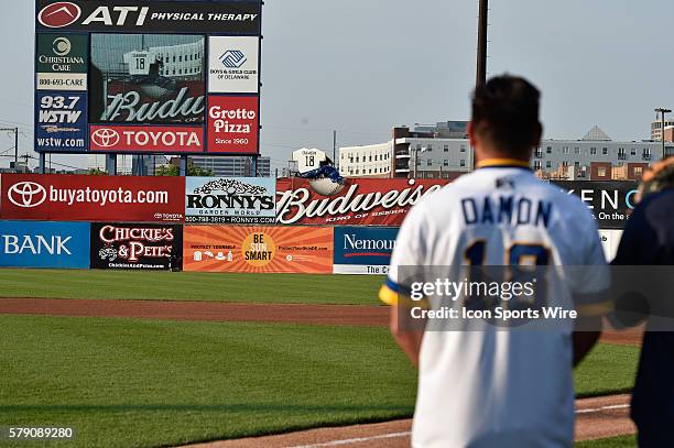 Former Wilmington Blue Rock and Major Leaguer Johnny Damon has his number retired by the Blue Rocks, prior to the 2014 California League-Carolina...