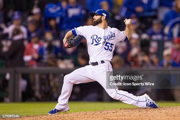 Kansas City Royals relief pitcher Tim Collins during the World Series game 6 between the San Francisco Giants and the Kansas City Royals at Kauffman...
