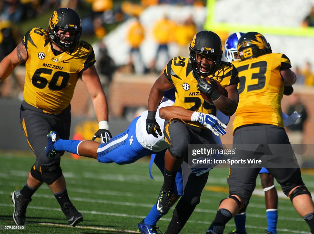NCAA FOOTBALL: NOV 01 Kentucky at Missouri