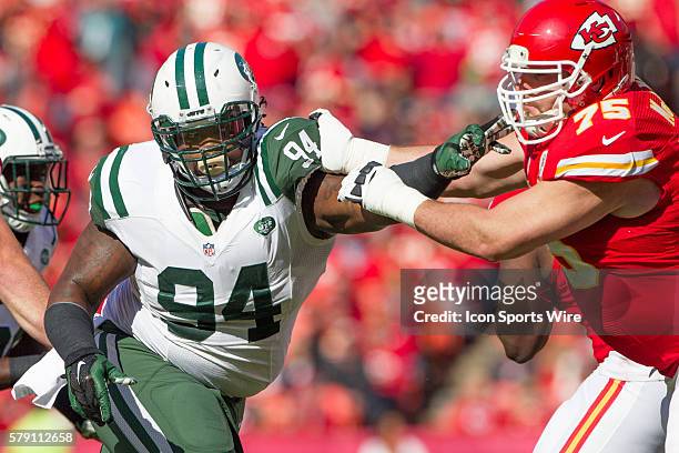 New York Jets nose tackle Damon Harrison and Kansas City Chiefs guard Mike McGlynn during the NFL game between the New York Jets and the Kansas City...