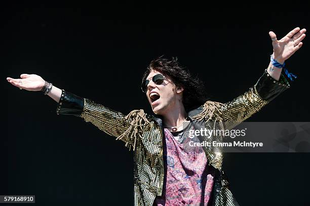 Musician Luke Spiller of 'The Struts' performs onstage at the 2016 Way Home Music Festival on July 22, 2016 in Oro-Medonte, Canada.