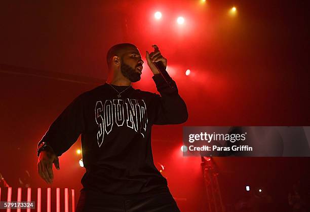 Which Homecoming Rapper Singer Drake Photos and Premium High Res Pictures - Getty Images