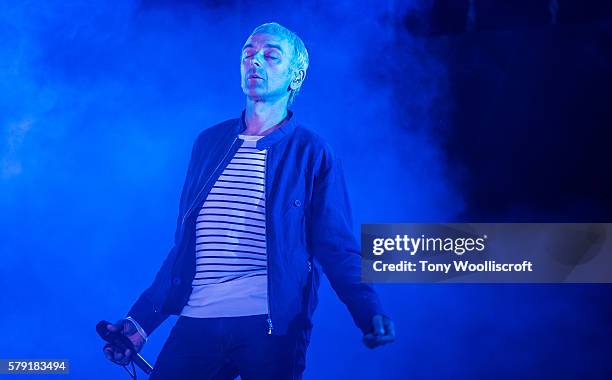 Macclesfield, ENGLAND Karl Hyde of Underworld at Jodrell Bank on July 22, 2016 in Macclesfield, England.