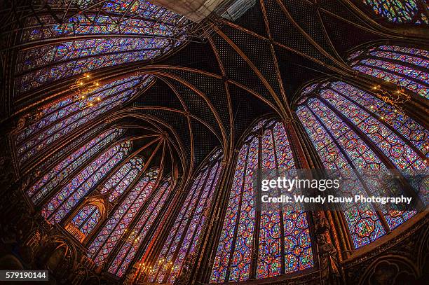 sainte-chapelle, paris, france, 1248 - sainte chapelle photos et images de collection