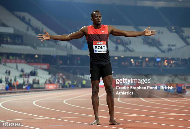 Usain Bolt of Jamaica celebrates winning the mens 200m during day one of the Muller Anniversary Games at The Stadium - Queen Elizabeth Olympic Park...
