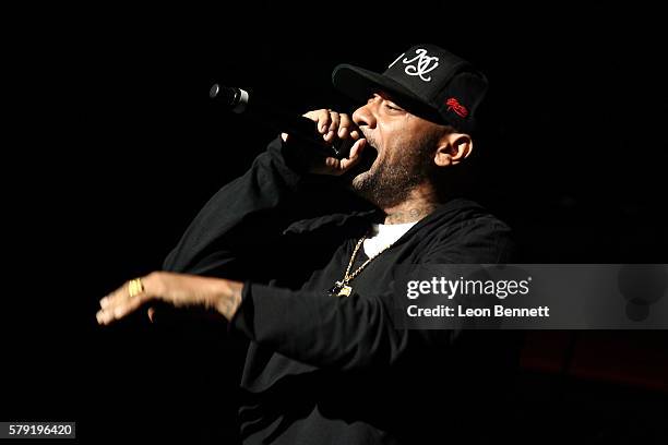 Prodigy Raper 1,703 The Art Of Rap Photos & High Res Pictures - Getty Images