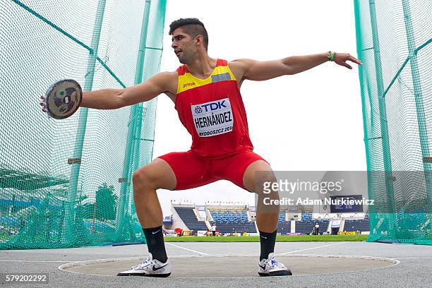 Jose Lorenzo Hernndez from Spain competes in men's discus throw qualification round during the IAAF World U20 Championships at the Zawisza Stadium on...