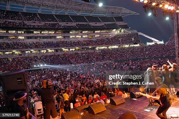 Fantasia performs during the 2016 Cincinnati Music Festival at Paul Brown Stadium on July 22, 2016 in Cincinnati, Ohio.