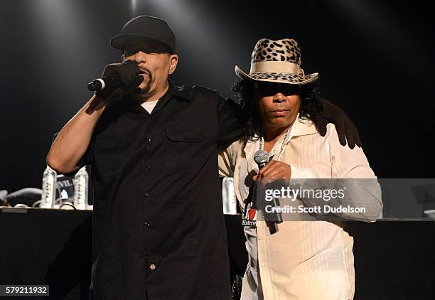 Pimp Rapper Art Of The Pimp Photos and Premium High Res Pictures - Getty Images