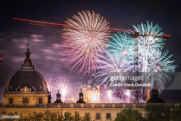 14th july 2016 fireworks bastille day celebration in lyon, france - petardo fotografías e imágenes de stock