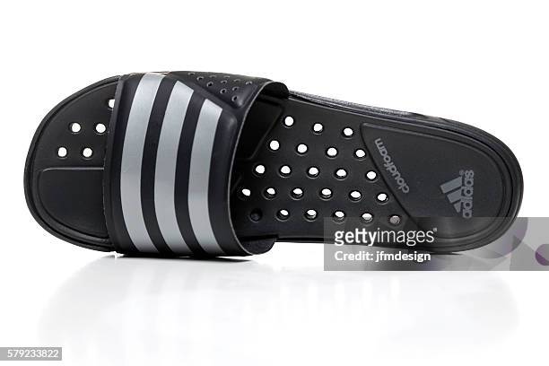 adidas slide cloudfoam sandale - slides sandal footwear stock-fotos und bilder