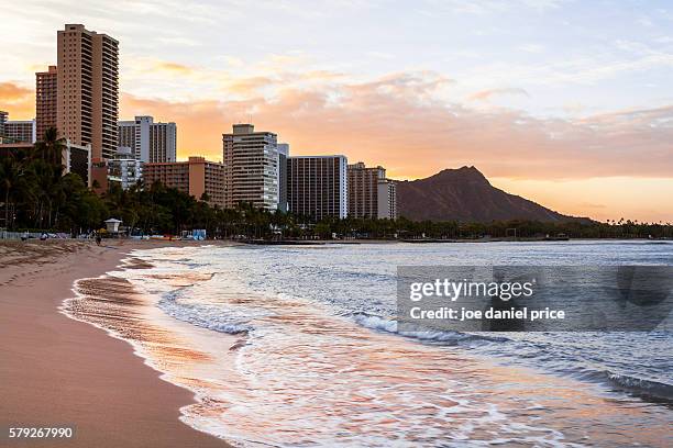 sunrise, waikiki beach, diamond head, volcano, honolulu, oahu, hawaii, america - waikiki beach stock pictures, royalty-free photos & images