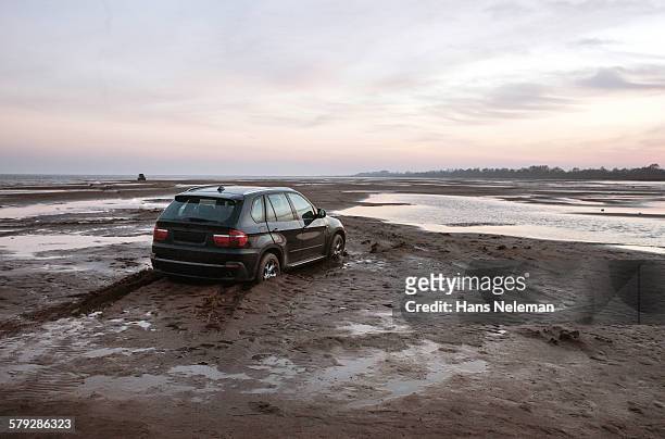 car stuck in the mud - stuck ストックフォトと画像
