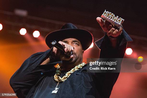 364 Sir Mix A Lot Photos & High Res Pictures - Getty Images