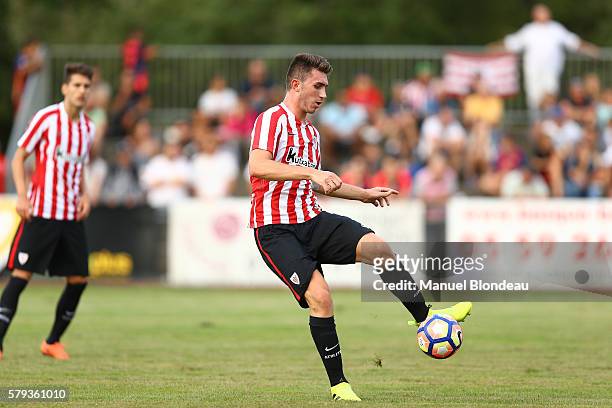 Aymeric Laporte of Athletic Club Bilbao during the Pre season friendly match between Girondins de Bordeaux and Athletic Bilbao on July 23, 2016 in...