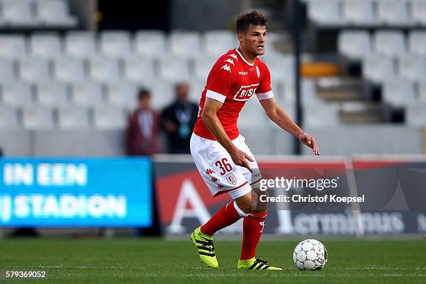 Dino Arslanagic of Standard Liege runs with the ball during the Supercup match between Club Brugge and Standrad Liege at Jan-Breydel-Stadium on July...