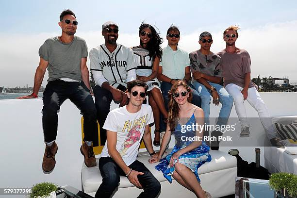 Tom Cavanagh, Jesse L. Martin, Candice Patton, Carlos Valdes, Keiynan Lonsdale, Tom Felton, Grant Gustin and Danielle Panabaker of The Flash attend...