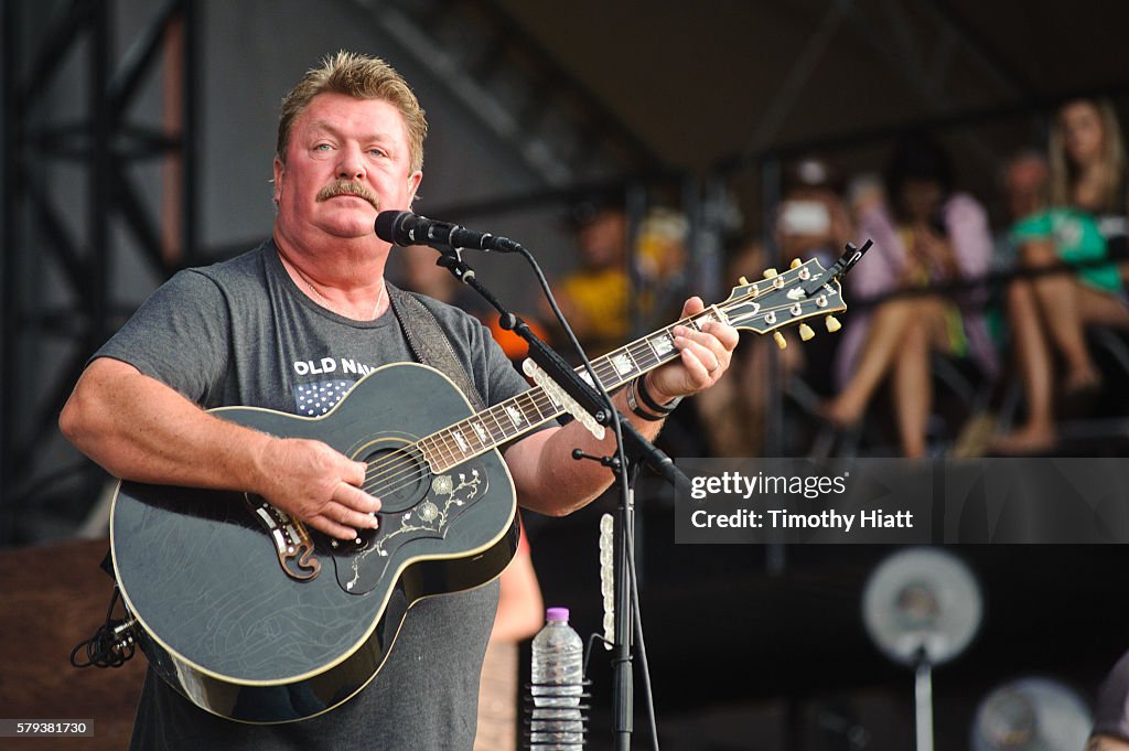 Country Thunder In Twin Lakes, Wisconsin - Day 3