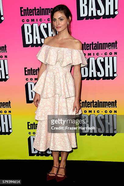Actress Phoebe Tonkin attends Entertainment Weekly's Comic-Con Bash held at Float, Hard Rock Hotel San Diego on July 23, 2016 in San Diego,...