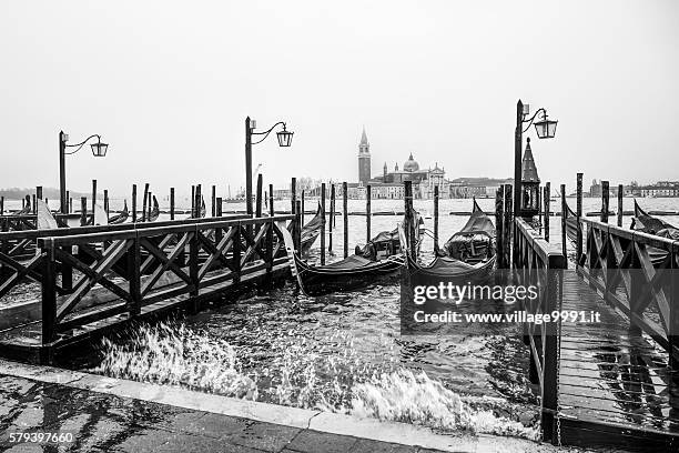 gondolas - laguna di venezia stock pictures, royalty-free photos & images