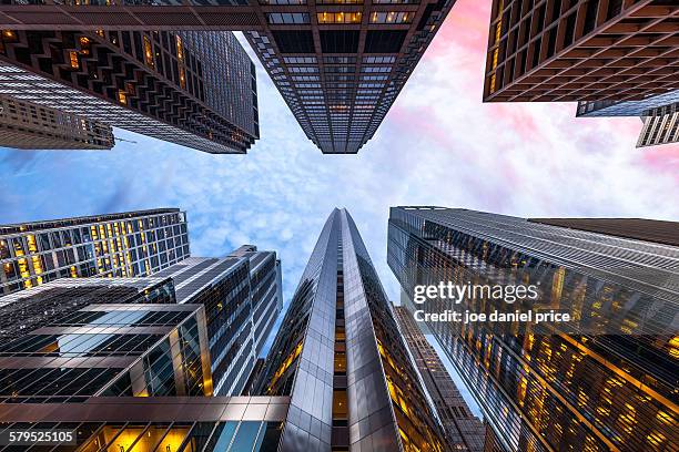 sunrise, looking up, chicago, illinois, america - skyscraper stock pictures, royalty-free photos & images
