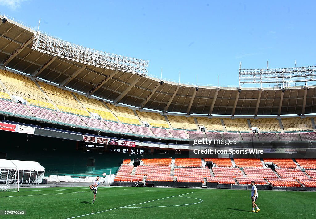 SOCCER: NOV 12 MLS - DC United Press Conference