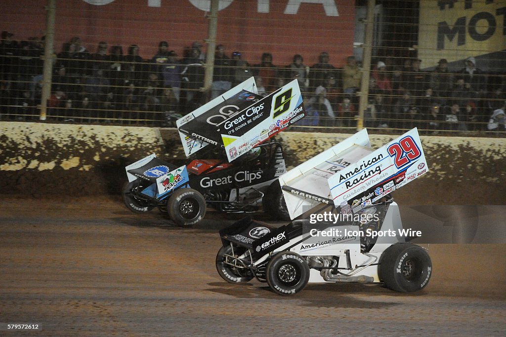 AUTO: NOV 08 World of Outlaws - World Finals