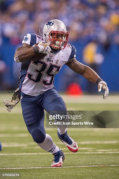 New England Patriots running back Jonas Gray runs up the middle during a football game between the Indianapolis Colts and New England Patriots at...