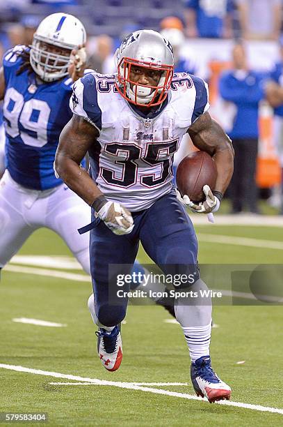 New England Patriots Running Back Jonas Gray [18297] in action during a football game between the Indianapolis Colts and New England Patriots at...