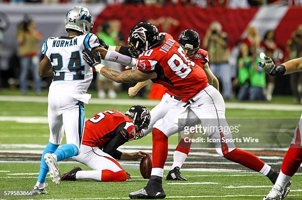 Atlanta Falcons tight end Levine Toilolo blocks Carolina Panthers cornerback Josh Norman so Atlanta Falcons kicker Shayne Graham can kick a 54 yard...