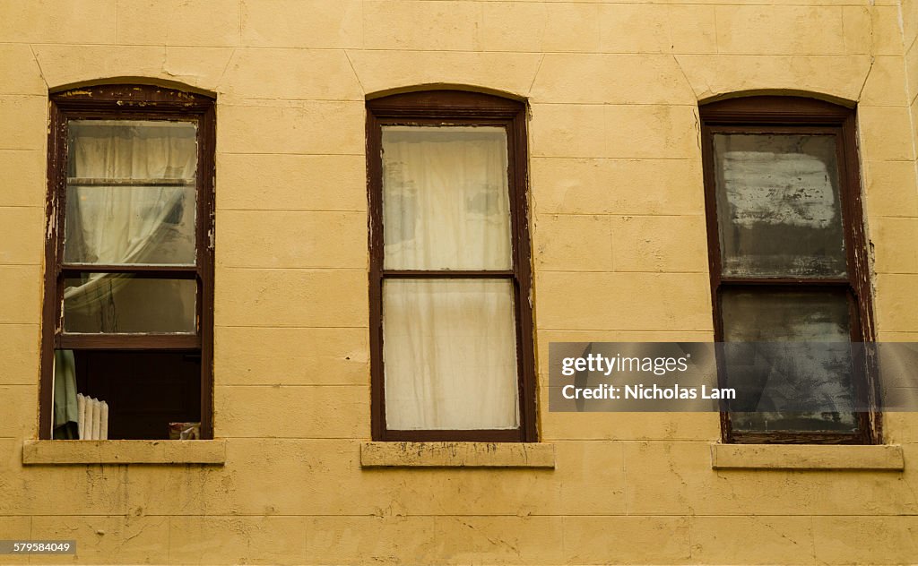 3 Windows