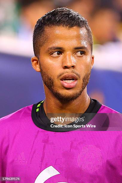 Mexico midfielder Giovani Dos Santos warms up during the second half of the CONCACAF Gold Cup quarterfinal game between the Mexico and the Costa Rica...