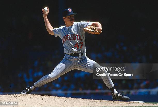 Jack Morris of the Minnesota Twins pitches against the Detroit Tigers during an Major League Baseball game circa 1991 at Tiger Stadium in Detroit,...