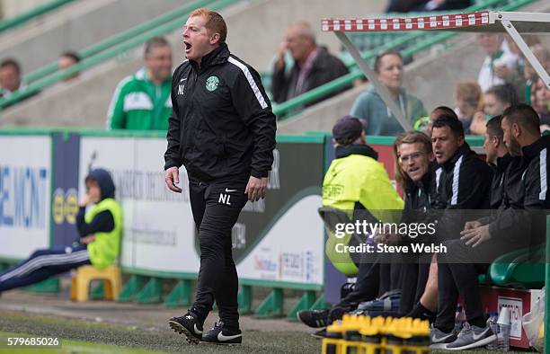 Neil Lennon Manager of Hibernian during the Pre-Season Friendly between Hibernian and Birmingham City at Easter Road on July 24, 2016 in Edinburgh,...