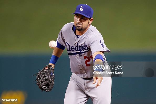 Los Angeles Dodgers v St Louis Cardinals Los Angeles Dodgers v St Louis Cardinals