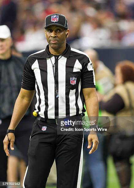 Line Judge Julian Mapp during the NFL Wild Card game between the Kansas City Chiefs and Houston Texans at NRG Stadium in Houston, TX.