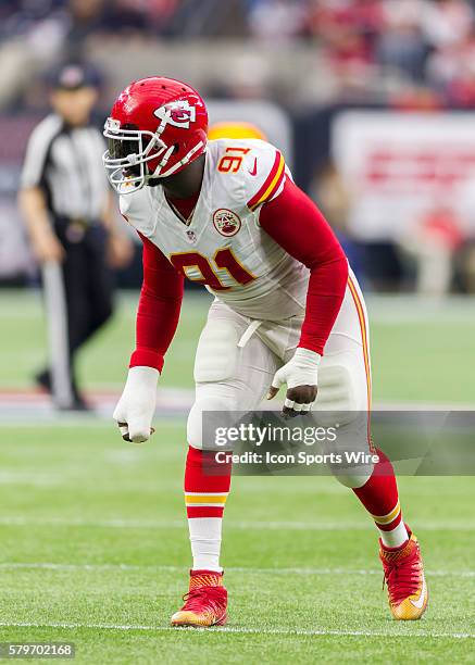 Kansas City Chiefs outside linebacker Tamba Hali during the NFL Wild Card game between the Kansas City Chiefs and Houston Texans at NRG Stadium in...