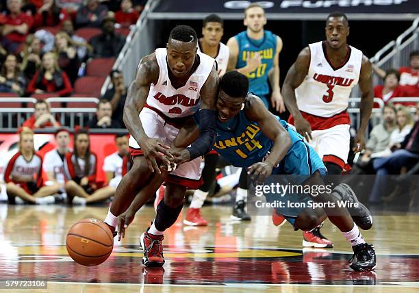 16 Louisville G Terry Rozier Stock Photos, High-Res Pictures, and ...