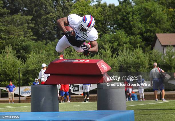Buffalo Bills running back Bryce Brown simulates a goal line dive in running back drills during the Buffalo Bills Training Camp at St. John Fisher...