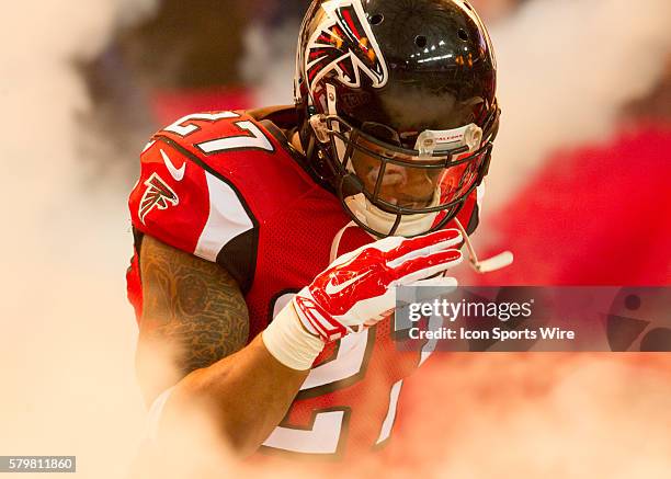 Atlanta Falcons cornerback Robert McClain is introduced in the Carolina Panthers 34-3 victory over the Atlanta Falcons at the Georgia Dome in Atlanta...